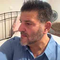 Single Greek man in Gatineau, QC, Canada