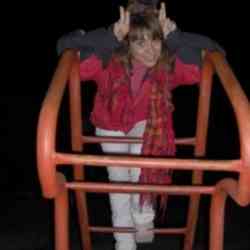 Single Greek woman in Thessaloniki, Greece