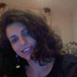 Single Greek woman in London, England, United Kingdom