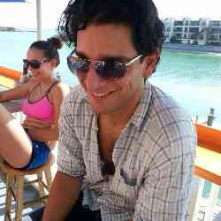 Single Greek man in Astoria, New York, United States