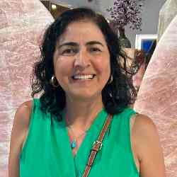 Single Greek woman in Toronto, Ontario, Canada