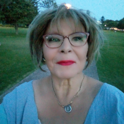 Single Greek woman in Sydney, New South Wales, Australia