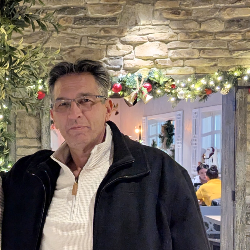 Single Greek man in Chicago, IL, United States