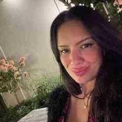 Single Greek woman in Waterford, Connecticut, United States