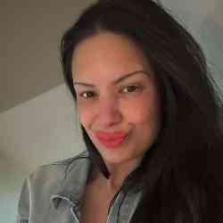 Single Greek woman in Waterford, Connecticut, United States