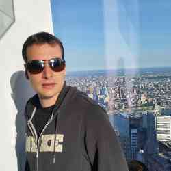 Single Greek man in Astoria, New York, United States