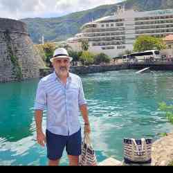 Single Greek man in New York, New York, United States