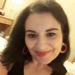 Single Greek woman in London, England, United Kingdom
