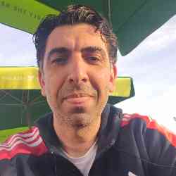 Single Greek man in Northampton, England, United Kingdom