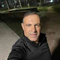 Single Greek man in Thessaloniki, Greece