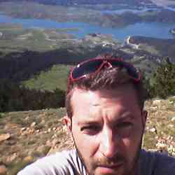 Single Greek man in Thessaloniki, Greece