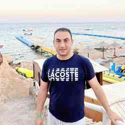 Single Arab man in New York, New York, United States