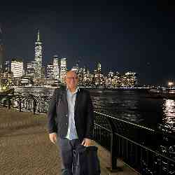 Single Arab man in Jersey City, NJ, United States