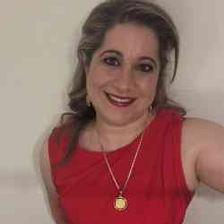 Single Arab woman in London, United Kingdom