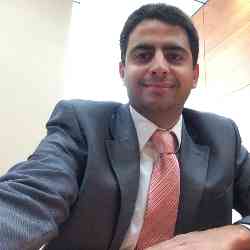 Single Arab man in Dearborn, Michigan, United States