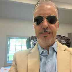 Single Arab man in NORTH ARLINGTON, New Jersey, United States