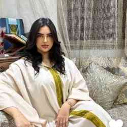 Single Arab woman in Marrakech, Marrakech-Safi, Morocco