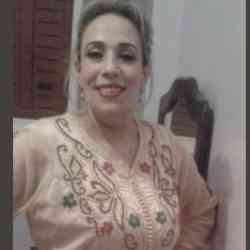 Single Arab woman in Casablanca, Casablanca-Settat, Morocco