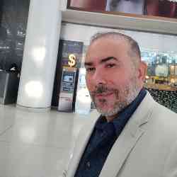 Single Arab man in New York, New York, United States