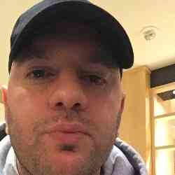 Single Arab man in Royal Oak, MI, United States