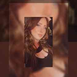 Single Arab woman in Los Angeles, California, United States