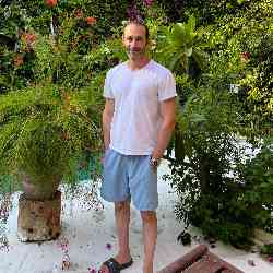 Single Arab man in London, England, United Kingdom