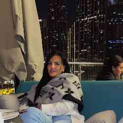 Single Arab woman in Toronto, Ontario, Canada