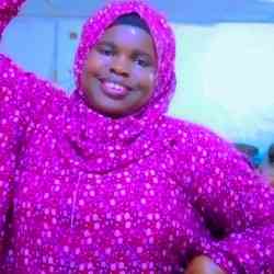 Single Arab woman in Mecca, Makkah Province, Saudi Arabia