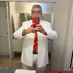 Single Arab man in Los Angeles, California, United States