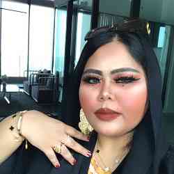 Single Arab woman in Dubai, Dubai, United Arab Emirates