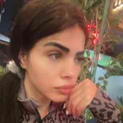 Single Arab woman in Doha, Doha, Qatar