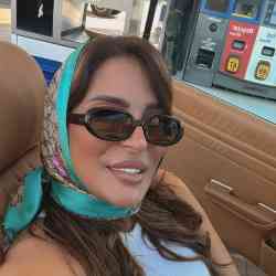 Single Arab woman in Los Angeles, CA, United States