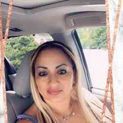Single Arab woman in Bayonne, New Jersey, United States