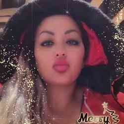 Single Arab woman in Bayonne, New Jersey, United States