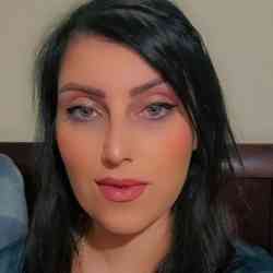 Single Arab woman in Texas City, TX, United States