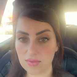 Single Arab woman in Texas City, TX, United States