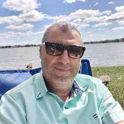 Single Arab man in Dearborn, MI, United States
