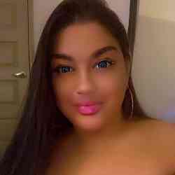 Single Arab woman in Wilmington, NC, United States