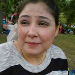 Single Arab woman in Eden Prairie, MN, United States