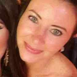 Single Arab woman in Beirut, Lebanon, Lebanon