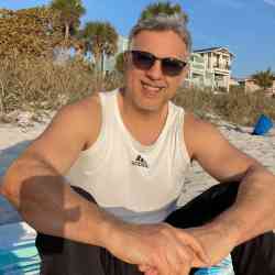 Single Arab man in Charlotte, NC, United States