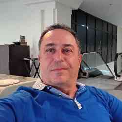 Single Arab man in Sharjah, Ras Al Khaimah, United Arab Emirates