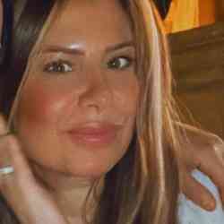 Single Arab woman in Cairo, مصر, Egypt