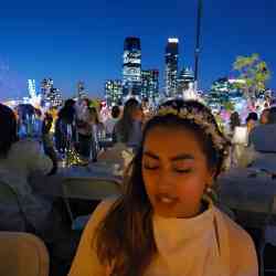 Single Arab woman in New York, NY, United States