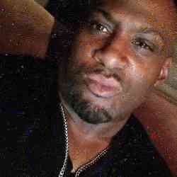 Single Arab man in New York, NY, United States