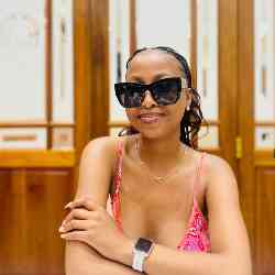 Single Arab woman in Pretoria, South Africa, South Africa