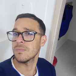 Single Arab man in El Destino, Bogotá, Colombia