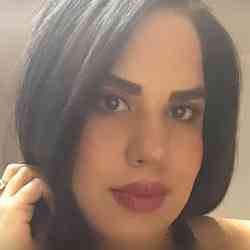 Single Arab woman in Dubai, United Arab Emirates, United Arab Emirates