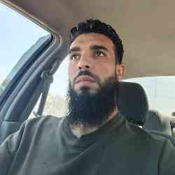 Single Arab man in Misrata, Misrata District, Libya