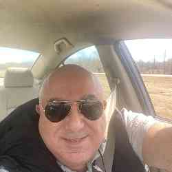 Single Arab man in Montreal, QC, Canada